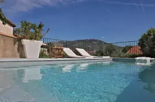 Piscines Desjoyaux
