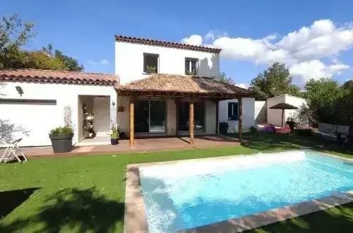 Piscines Aix Services  EXCEL PISCINES
