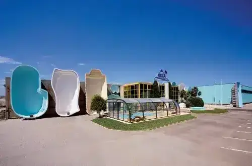 Piscines Ibiza France  Siège Social