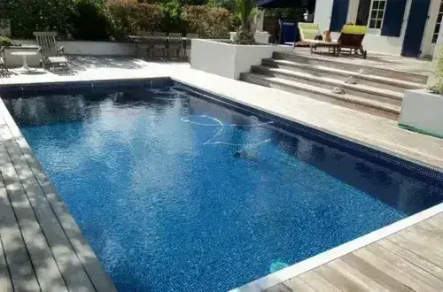 Piscine Premier Plan  SPA & Piscine Coque