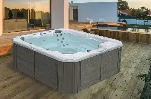 PISCINE BELLE