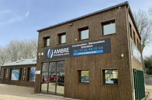 AMBRE • Piscines & Spas