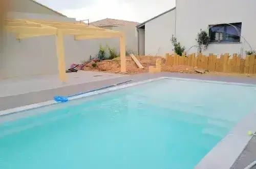 COTE PISCINE zae les vignes grandes