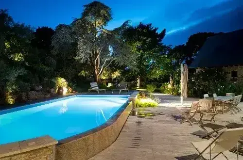 Eric LEQUERTIER Architecte Paysagiste  PISCINES CARRE BLEU