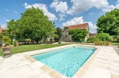 Piscines Desjoyaux