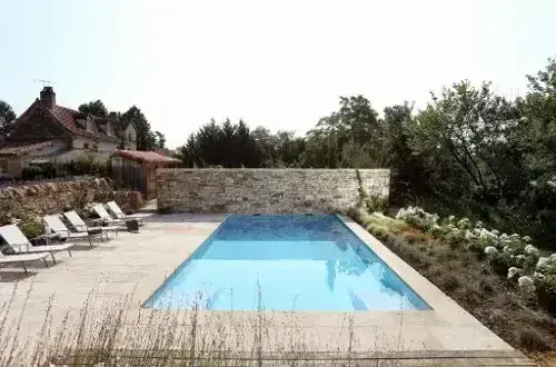 Rouergue piscines / l'esprit piscine  Villefranche de Rouergue