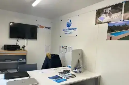 AH Pro Piscines Installation Coques polyester