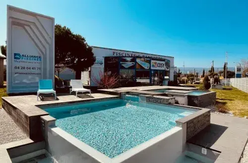 Cosy piscine et paysage